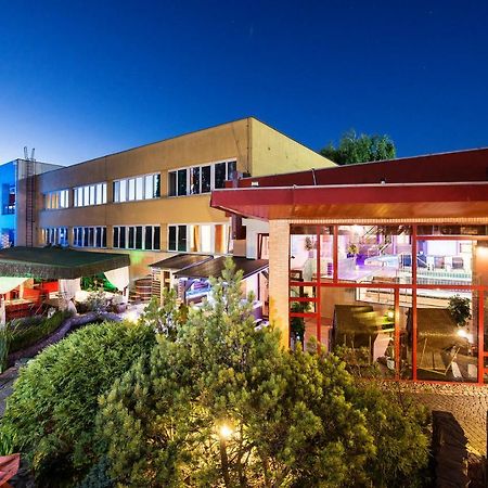 Hotel Therma Dunajska Streda Dunajská Streda Exterior foto
