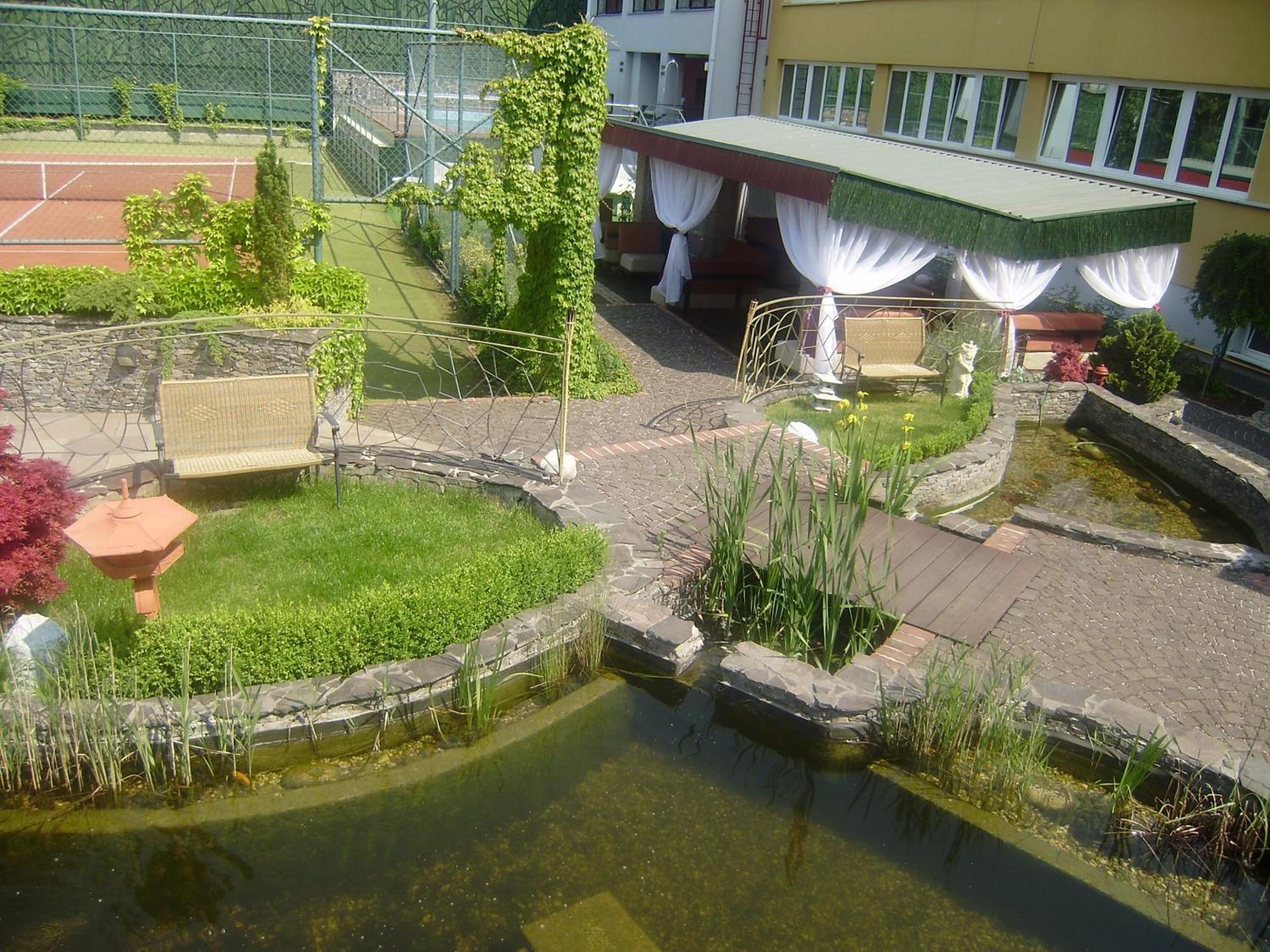 Hotel Therma Dunajska Streda Dunajská Streda Exterior foto
