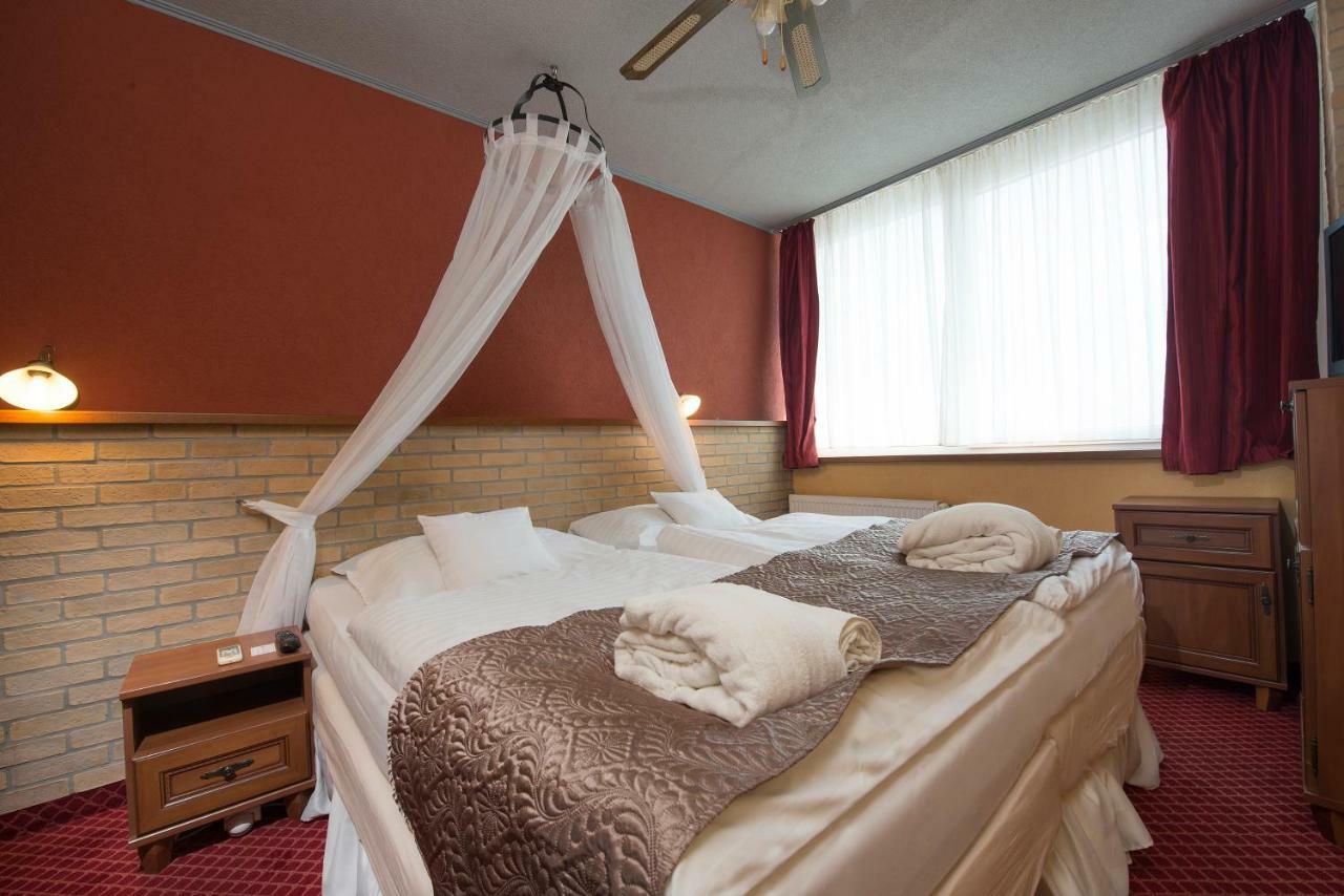 Hotel Therma Dunajska Streda Dunajská Streda Exterior foto